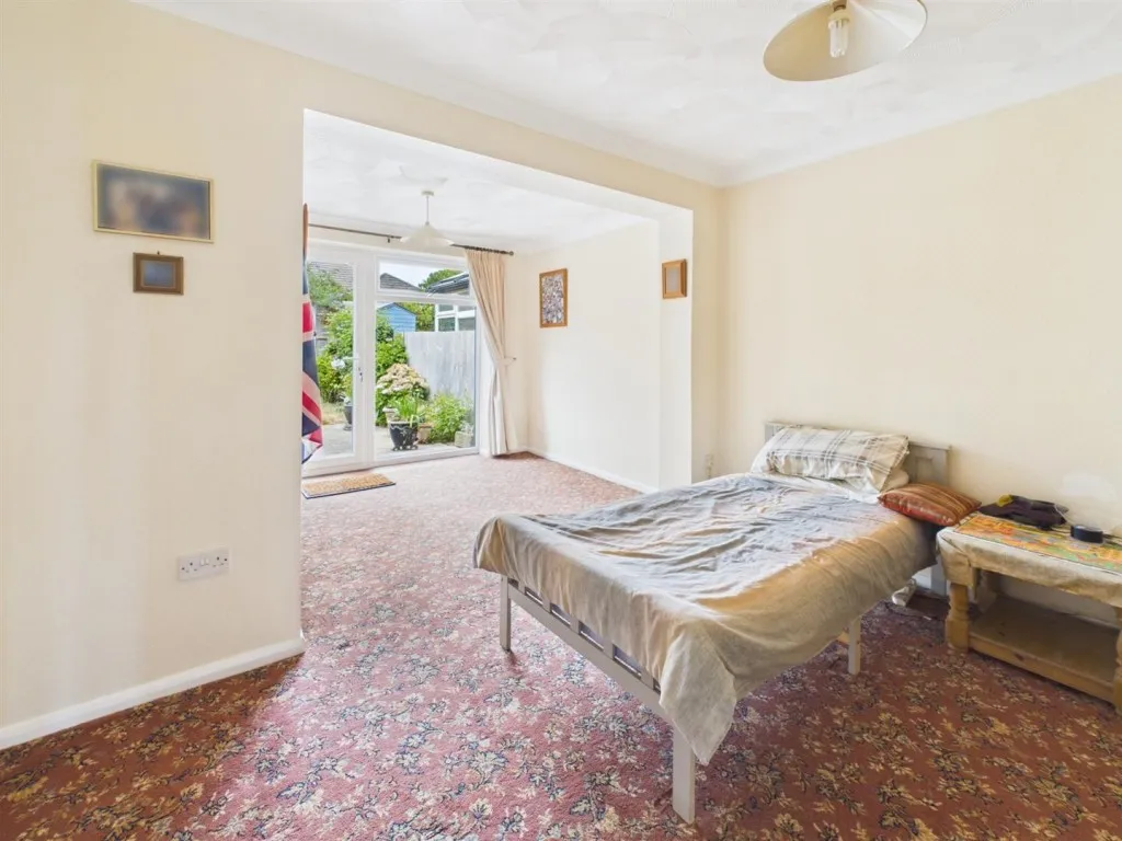 Edith Avenue North, Peacehaven, BN10, photo 7