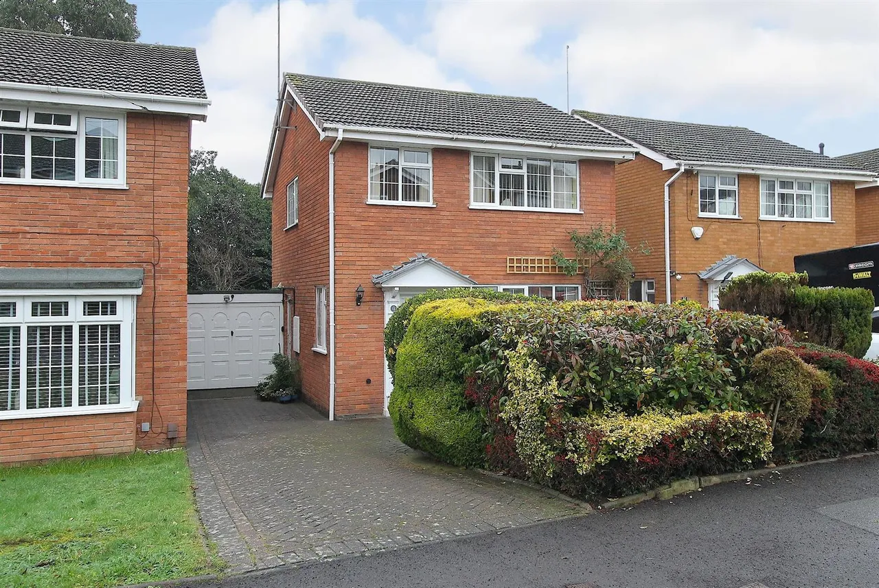 3 bed house for sale — Lansdown Green, Kidderminster