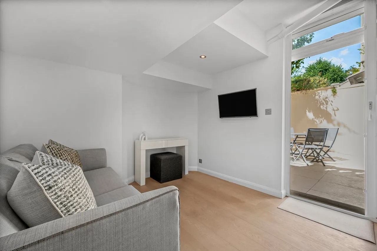 Blomfield Road, Little Venice, W9, photo 16