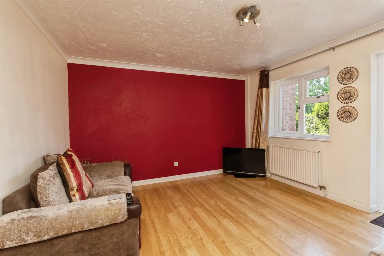 Ormonds Close, Bradley Stoke, Bristol, photo 4