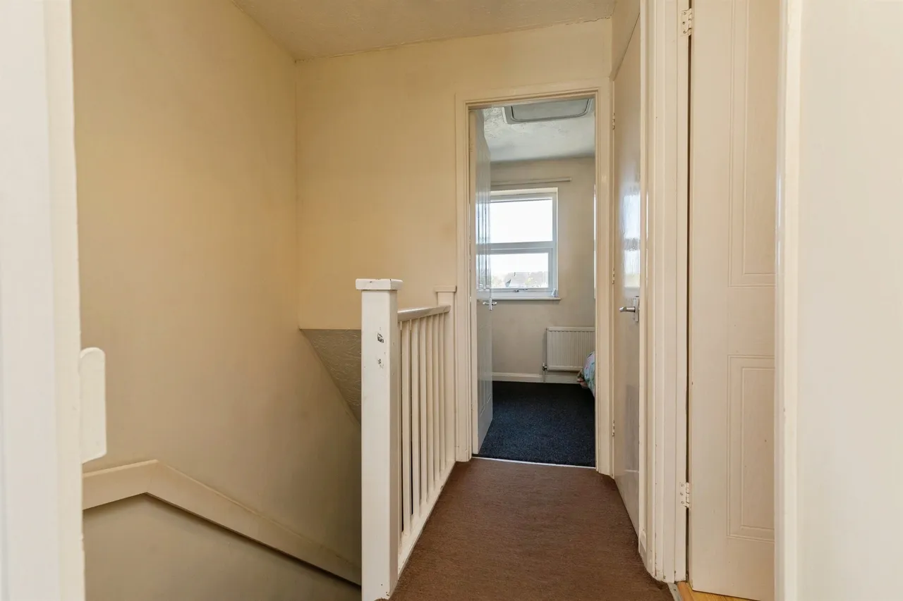 Ormonds Close, Bradley Stoke, Bristol, photo 10