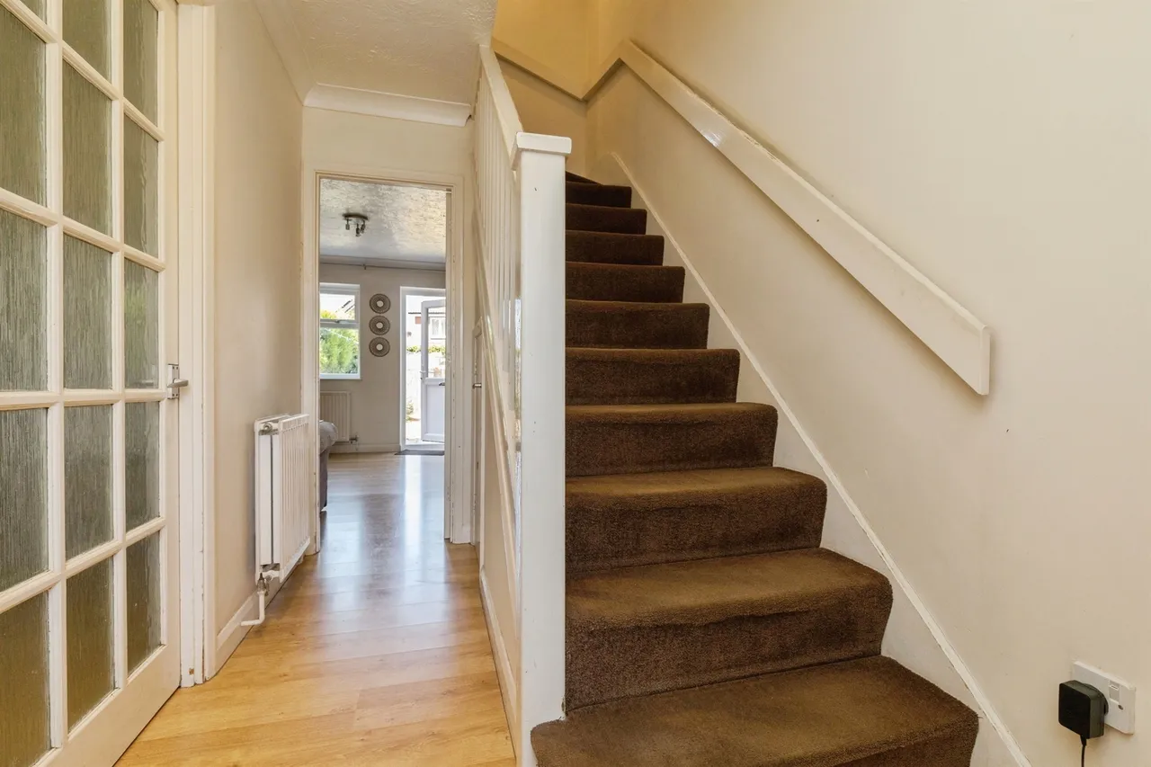 Ormonds Close, Bradley Stoke, Bristol, photo 8