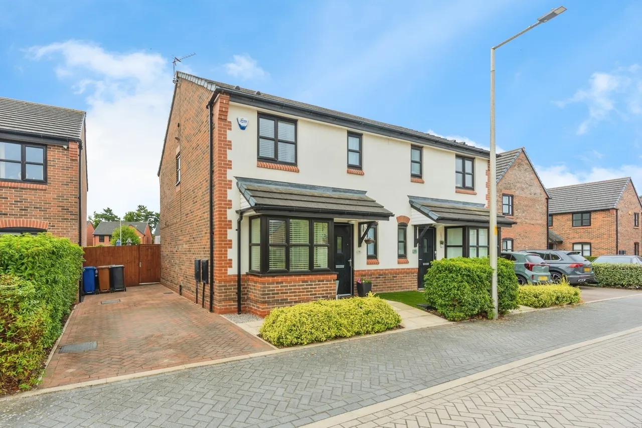 3 bed house for sale — Hawthorn Avenue, Hazel Grove, Stockport, Greater Manchester, SK7
