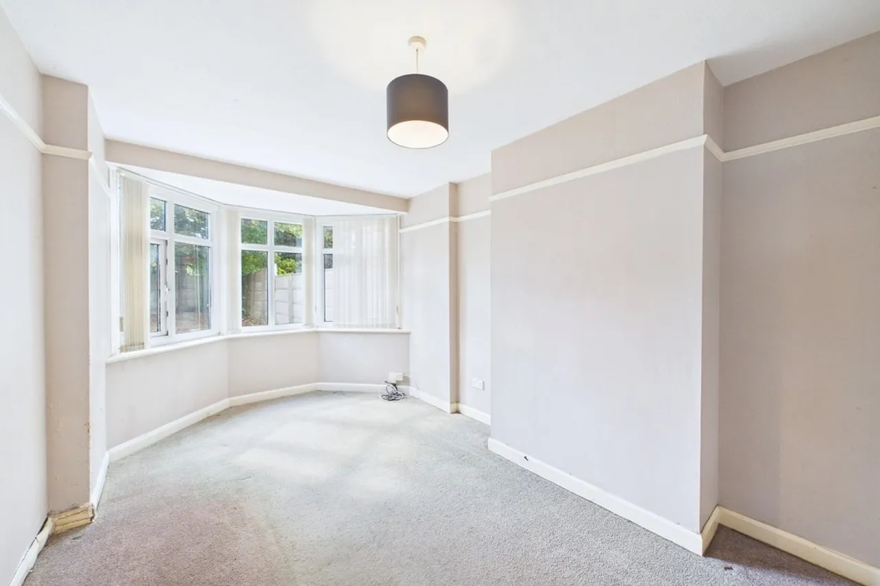 Landor Road, Whitnash, Leamington Spa, photo 3