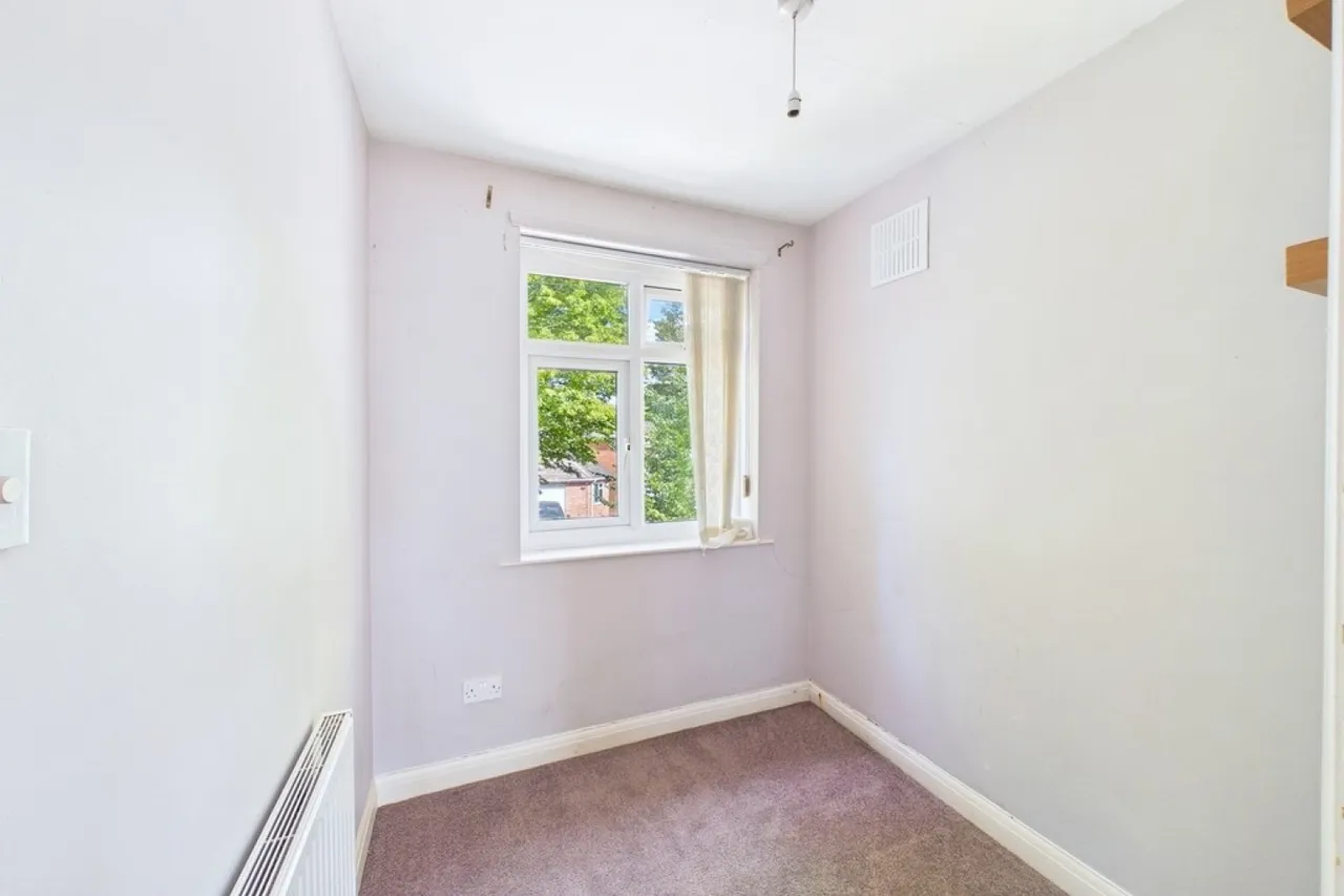 Landor Road, Whitnash, Leamington Spa, photo 10