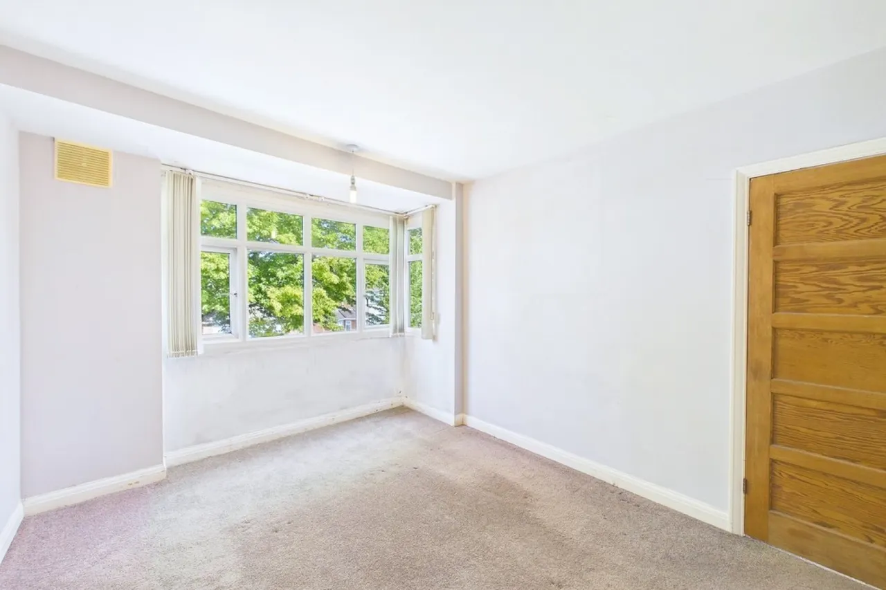 Landor Road, Whitnash, Leamington Spa, photo 7