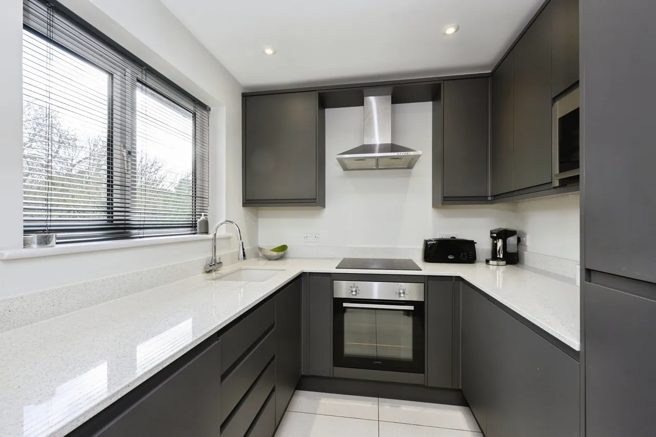 Dunnymans Road, Banstead, SM7, photo 10