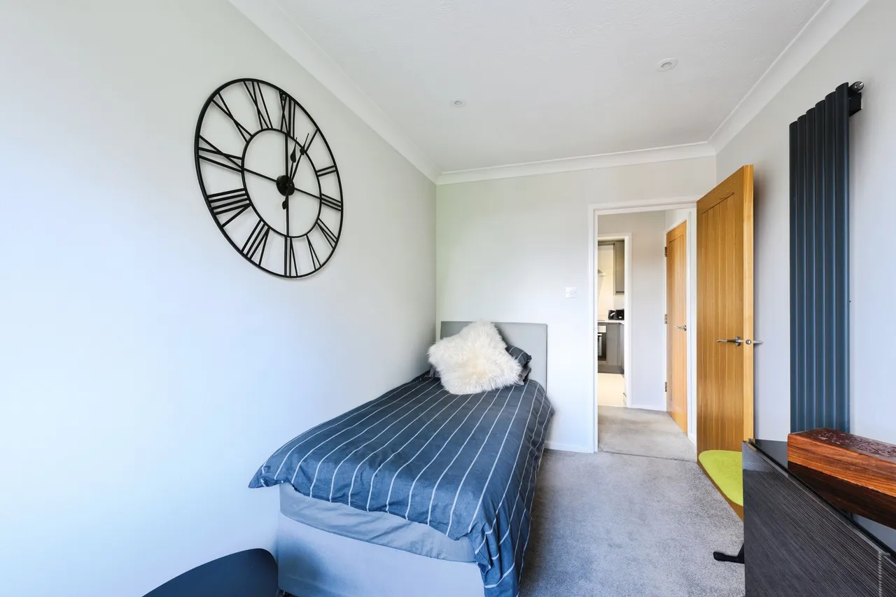 Dunnymans Road, Banstead, SM7, photo 15