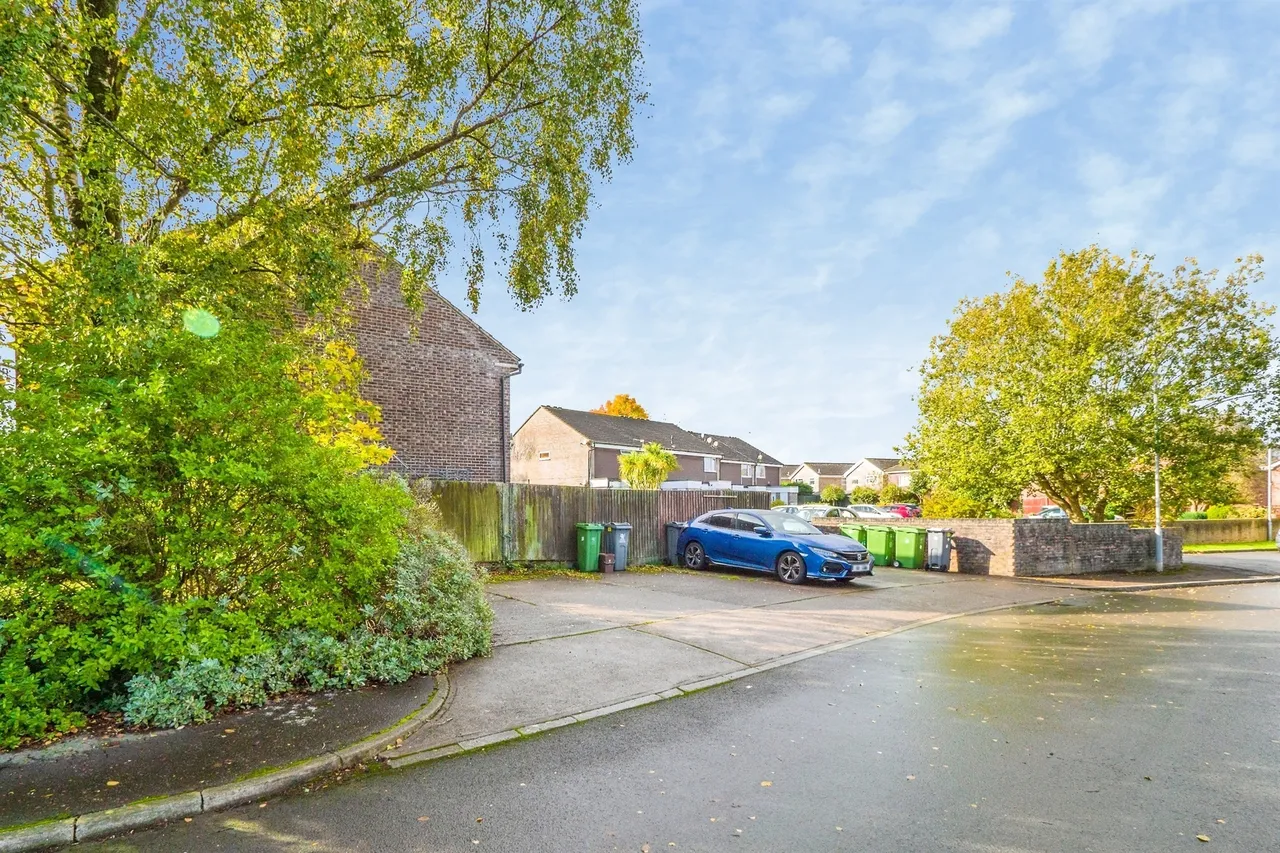 Blethin Close, Cardiff, CF5, photo 4