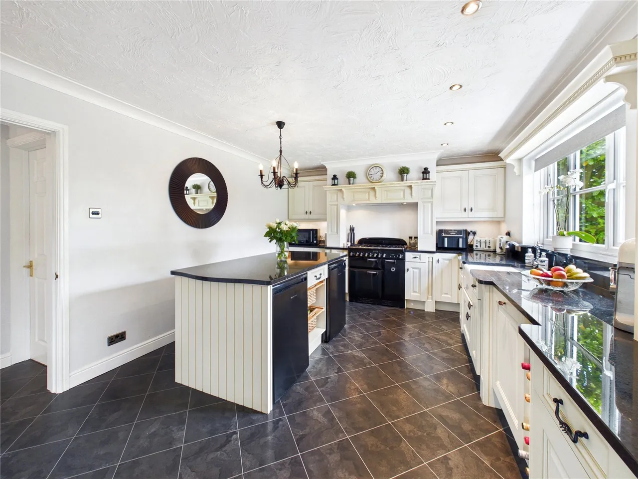 Ferry Road, Fingringhoe, CO5, photo 9