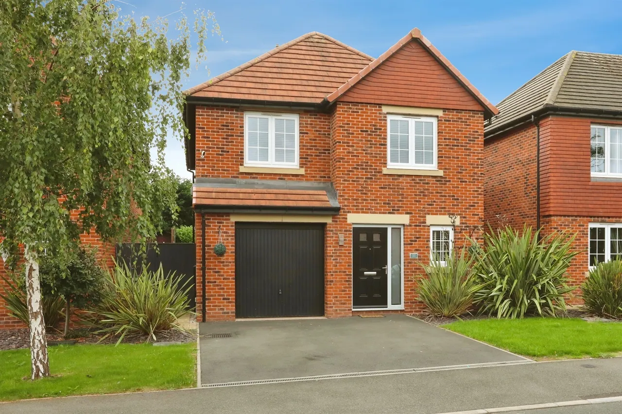 4 bed house for sale, Canyon Meadow, Creswell, S80