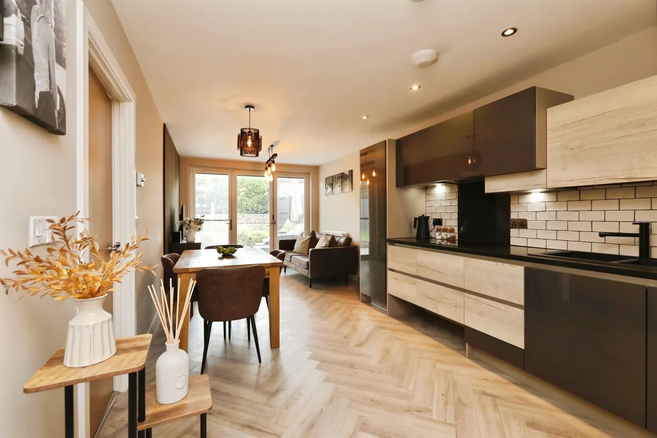 Canyon Meadow, Creswell, S80, photo 4
