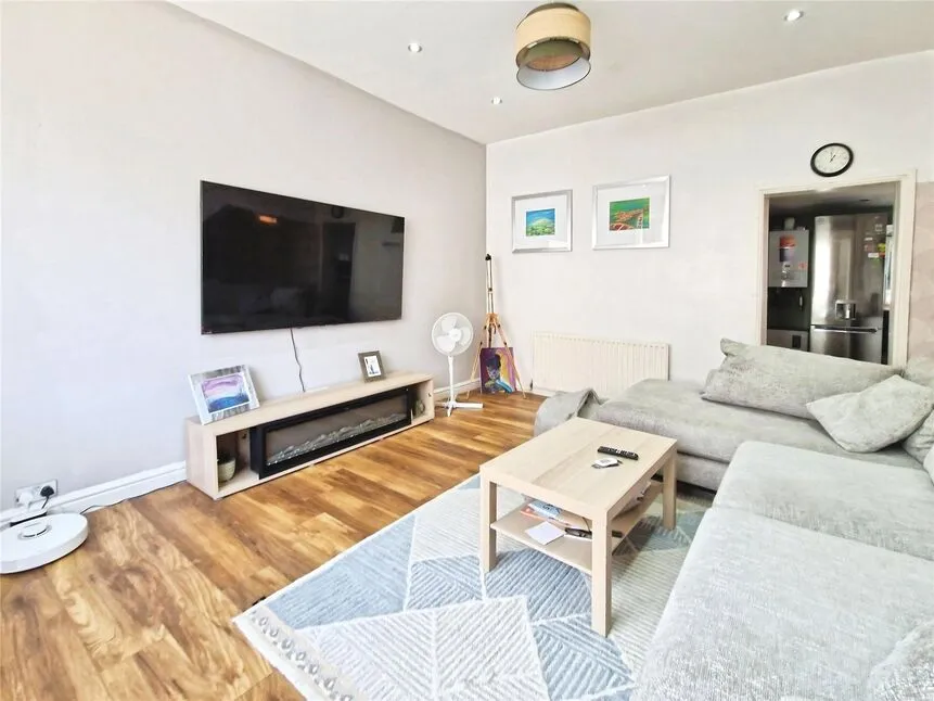 Wesley Street, Atherton, M46, photo 11