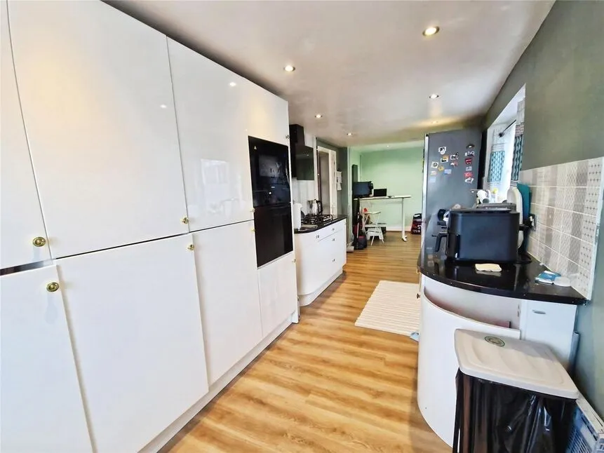 Wesley Street, Atherton, M46, photo 3