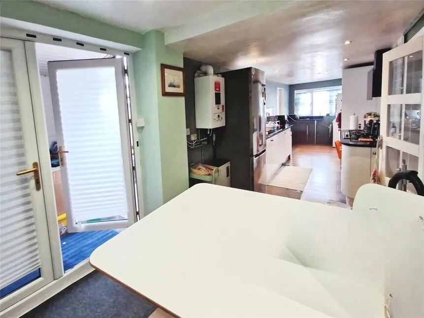 Wesley Street, Atherton, M46, photo 13