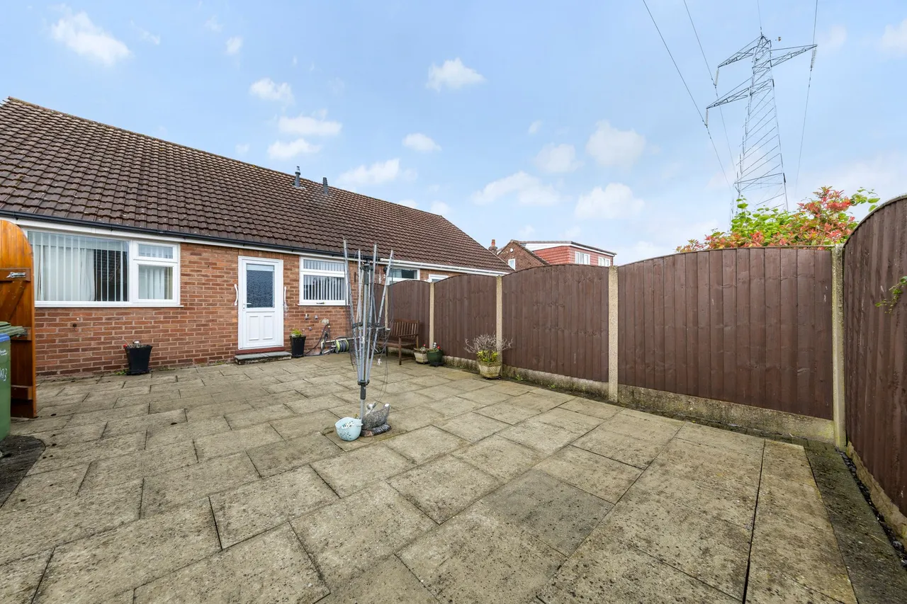 Gainsborough Road, Warrington, Warrington, WA4 6BP, photo 13