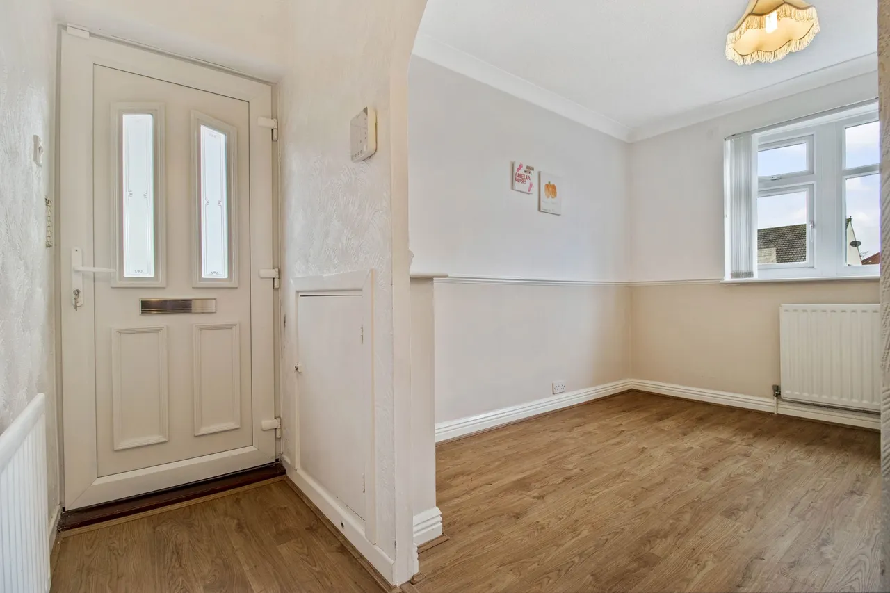 Gainsborough Road, Warrington, Warrington, WA4 6BP, photo 8