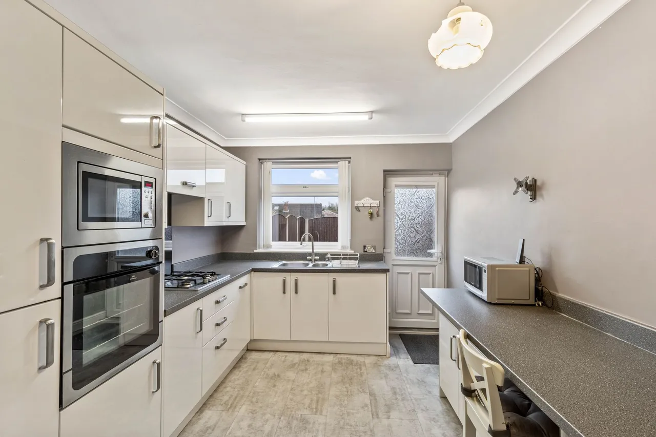 Gainsborough Road, Warrington, Warrington, WA4 6BP, photo 3