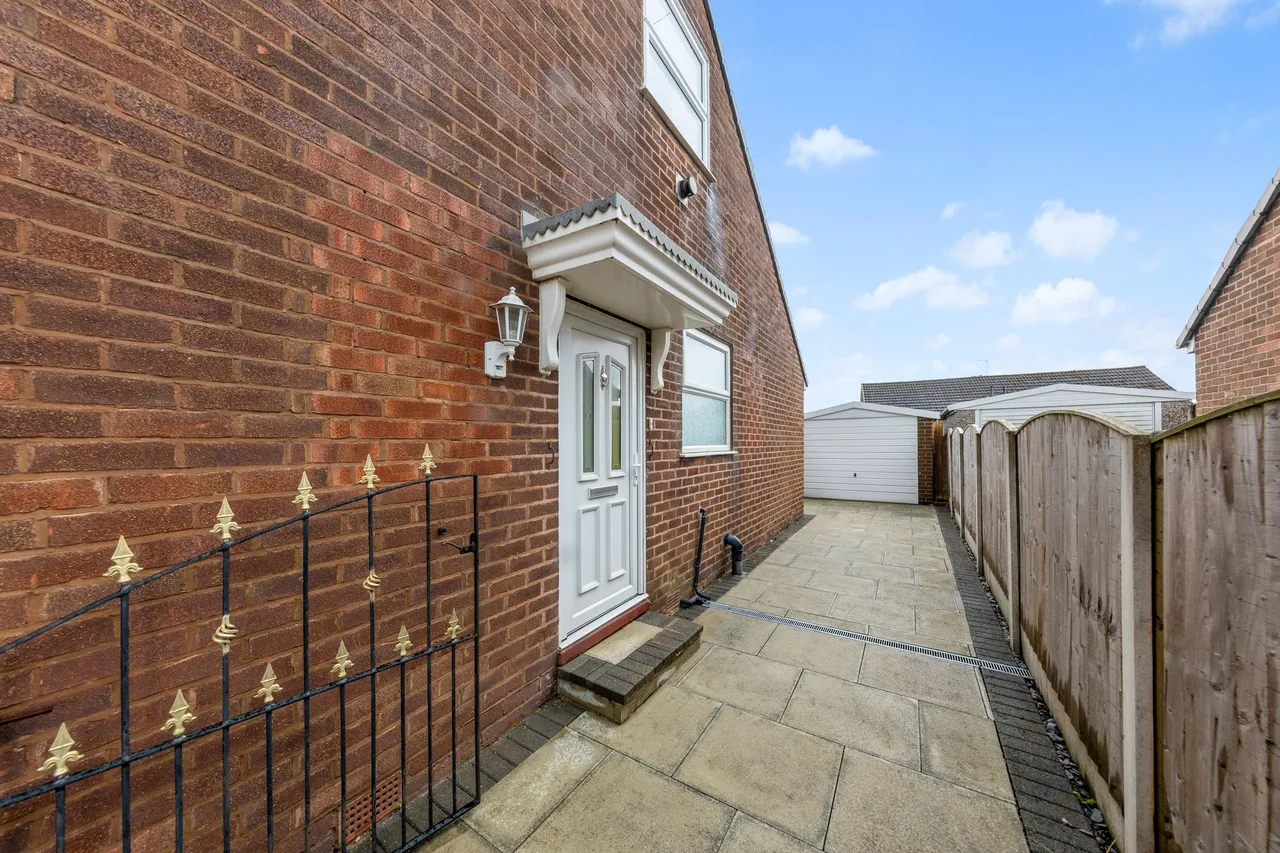 Gainsborough Road, Warrington, Warrington, WA4 6BP, photo 16