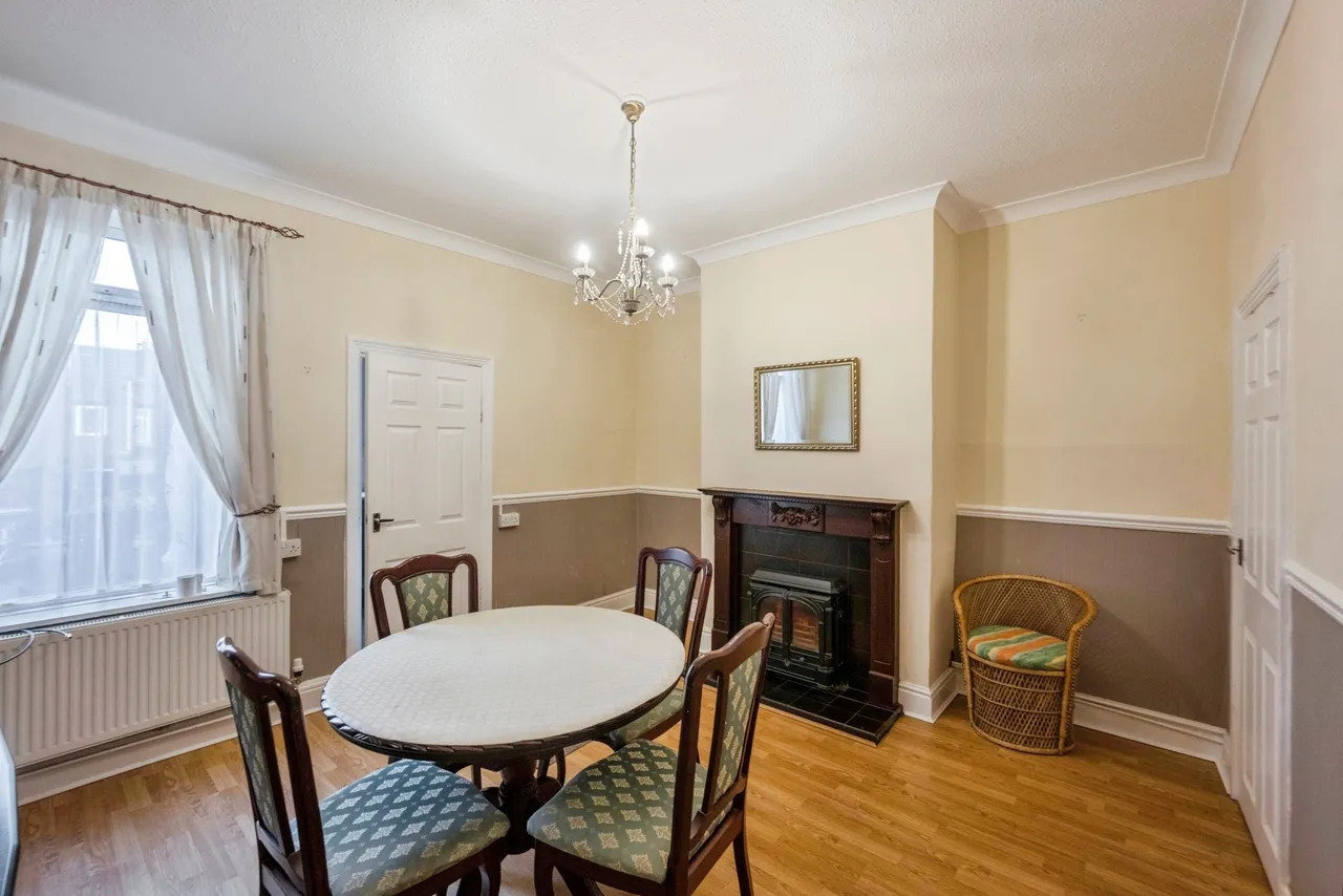 Manvers Road, Mexborough, photo 4