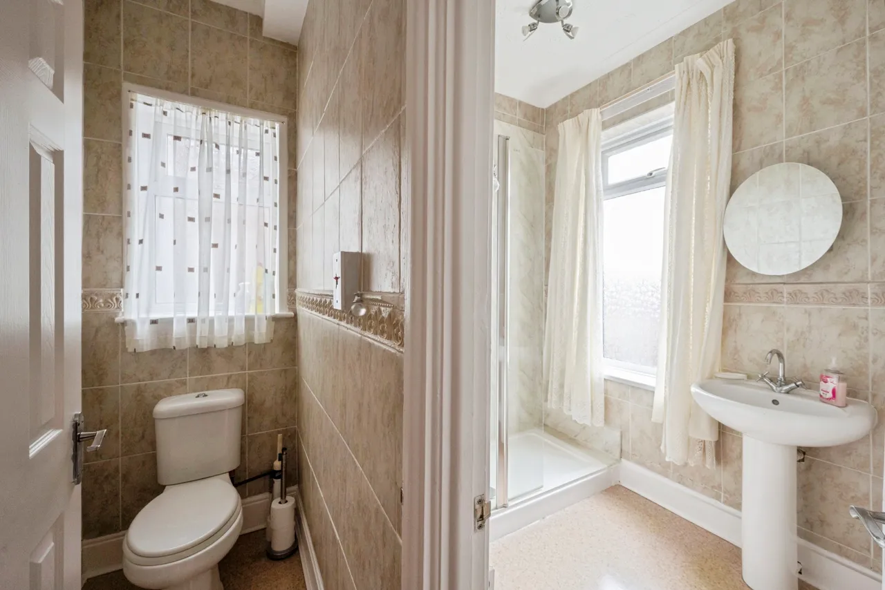 Manvers Road, Mexborough, photo 8