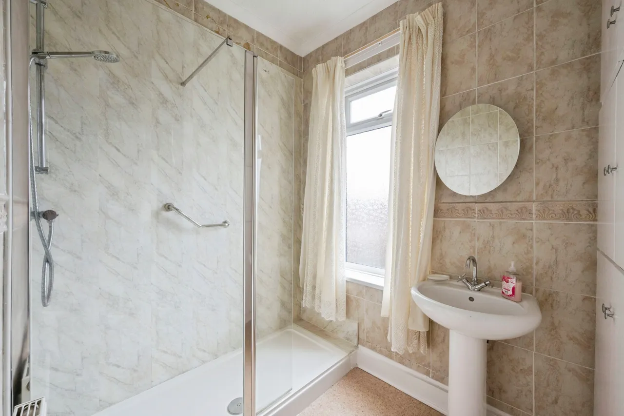Manvers Road, Mexborough, photo 9