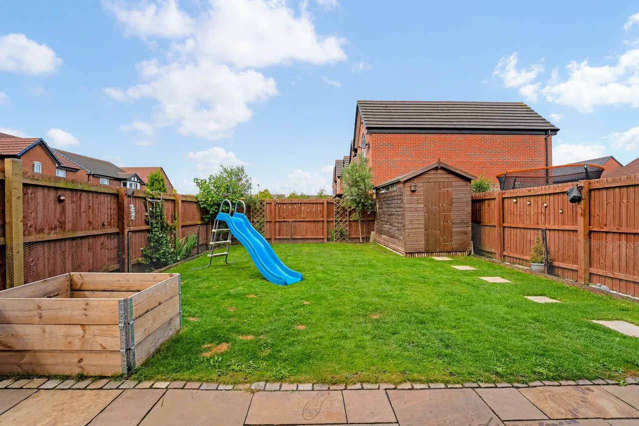 Woodford Drive, Widnes, Widnes, WA8 9BF, photo 23