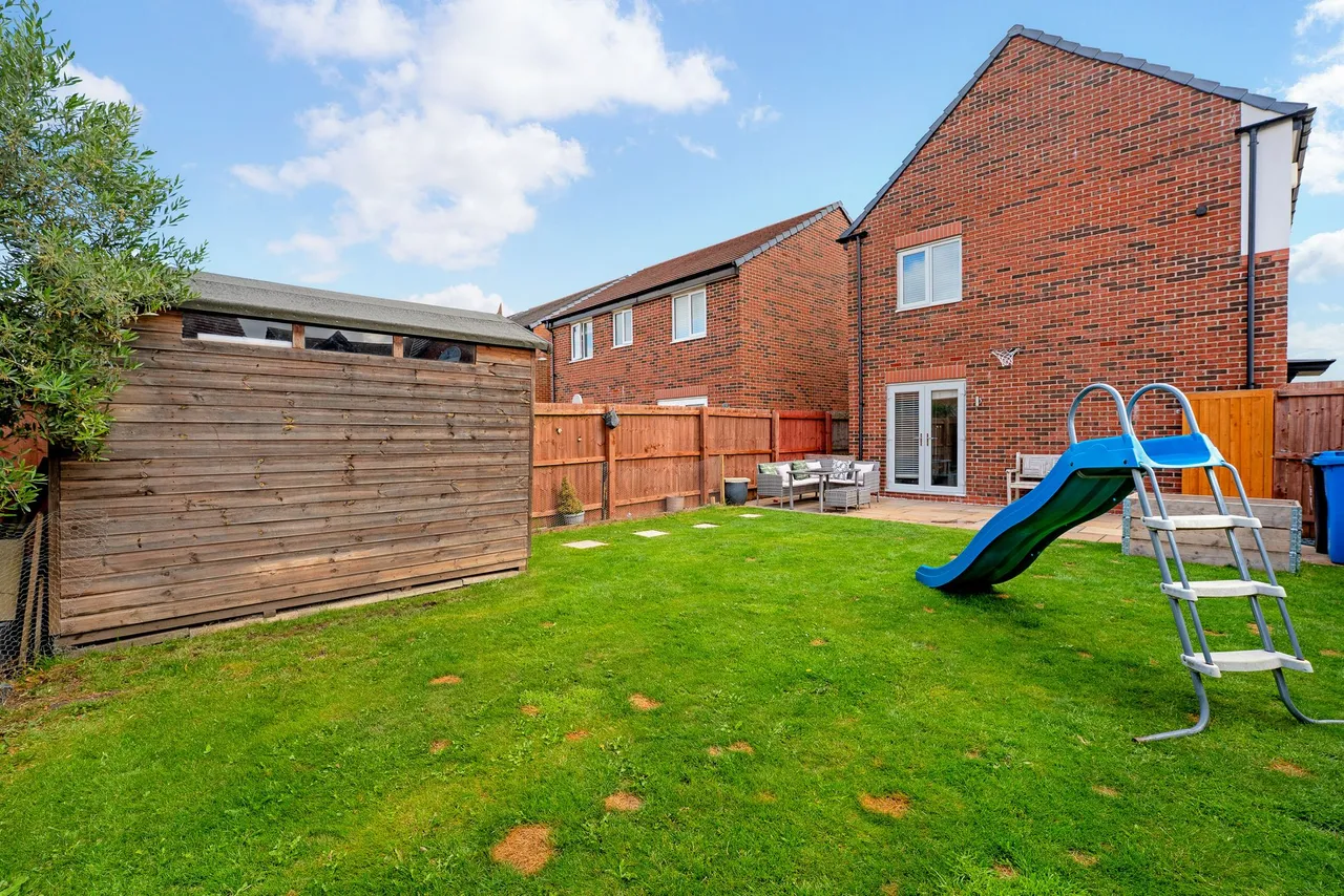Woodford Drive, Widnes, Widnes, WA8 9BF, photo 24