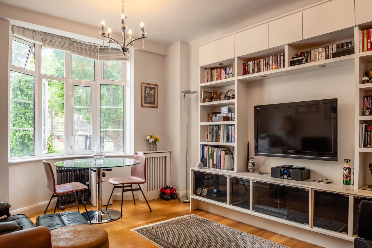 57 Grove End Gardens, Grove End Road, London, photo 6