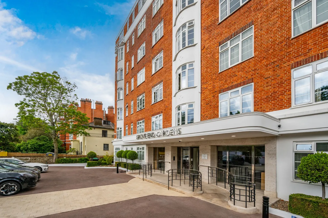 1 bed flat for sale — 57 Grove End Gardens, Grove End Road, London