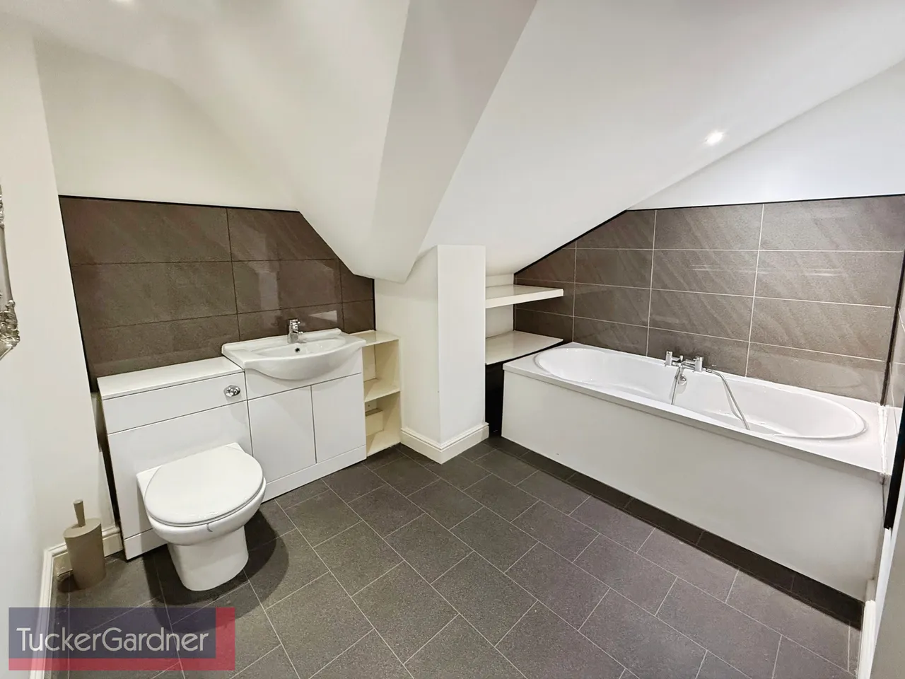 Ely Road, Queen Adelaide, CB7, photo 6