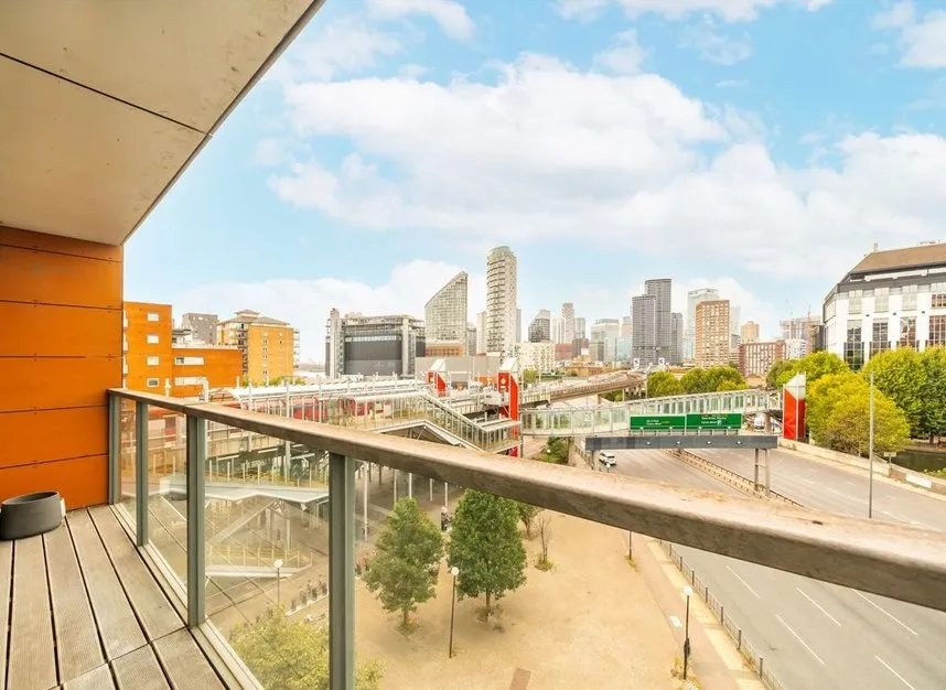 Blackwall Way, E14, photo 15