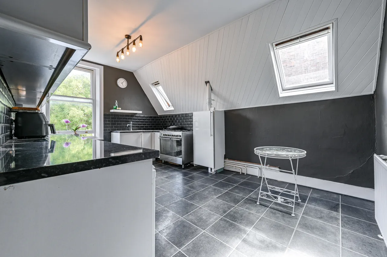 Flat 3, 111 Burnt Ash Hill, London, photo 8