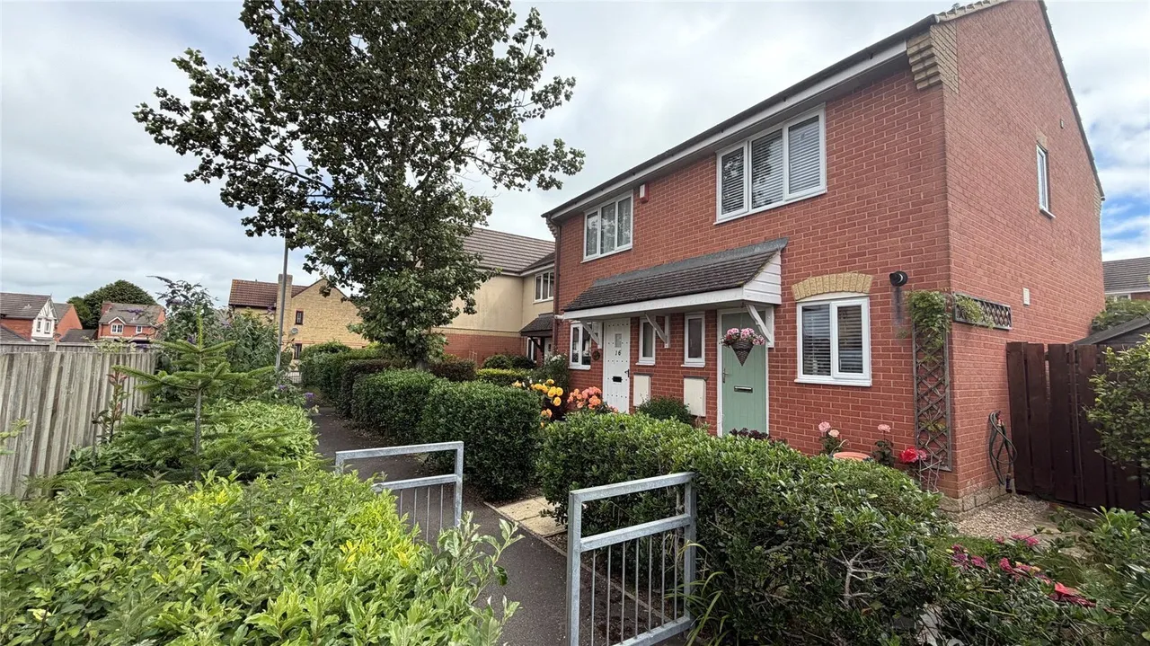 2 bed house for sale, Moorlands Close, Martock, TA12