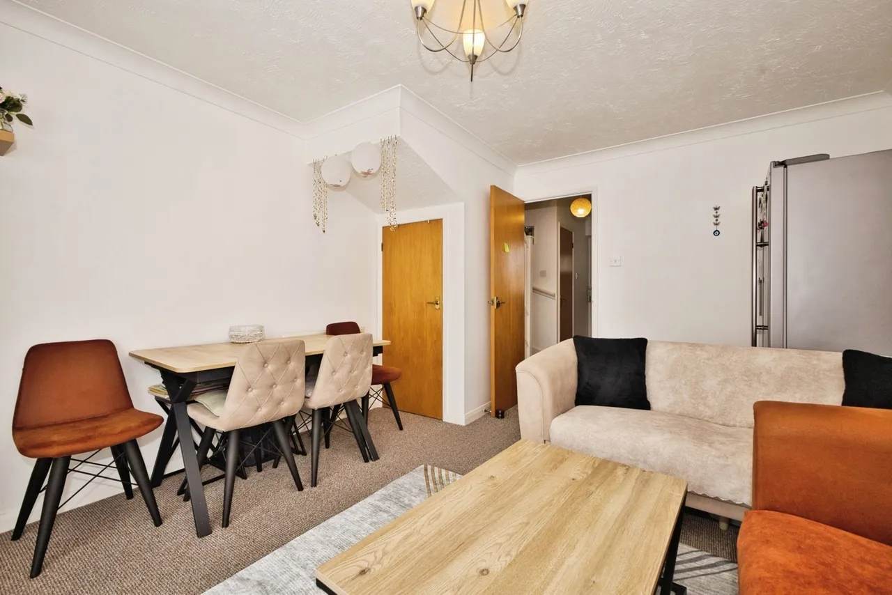 Moorlands Close, Martock, TA12, photo 4