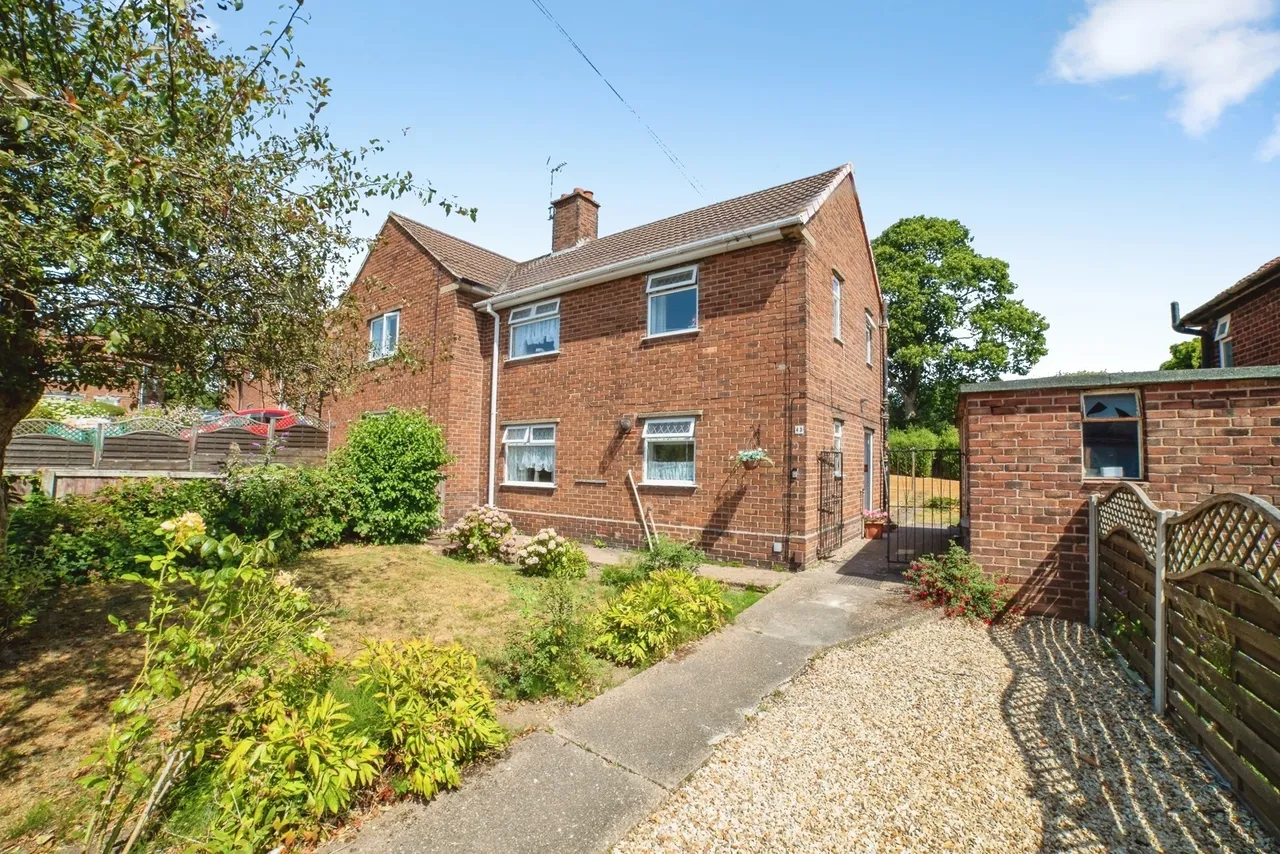 2 bed house for sale — Prior Close, Sutton-in-Ashfield, Nottinghamshire, NG17
