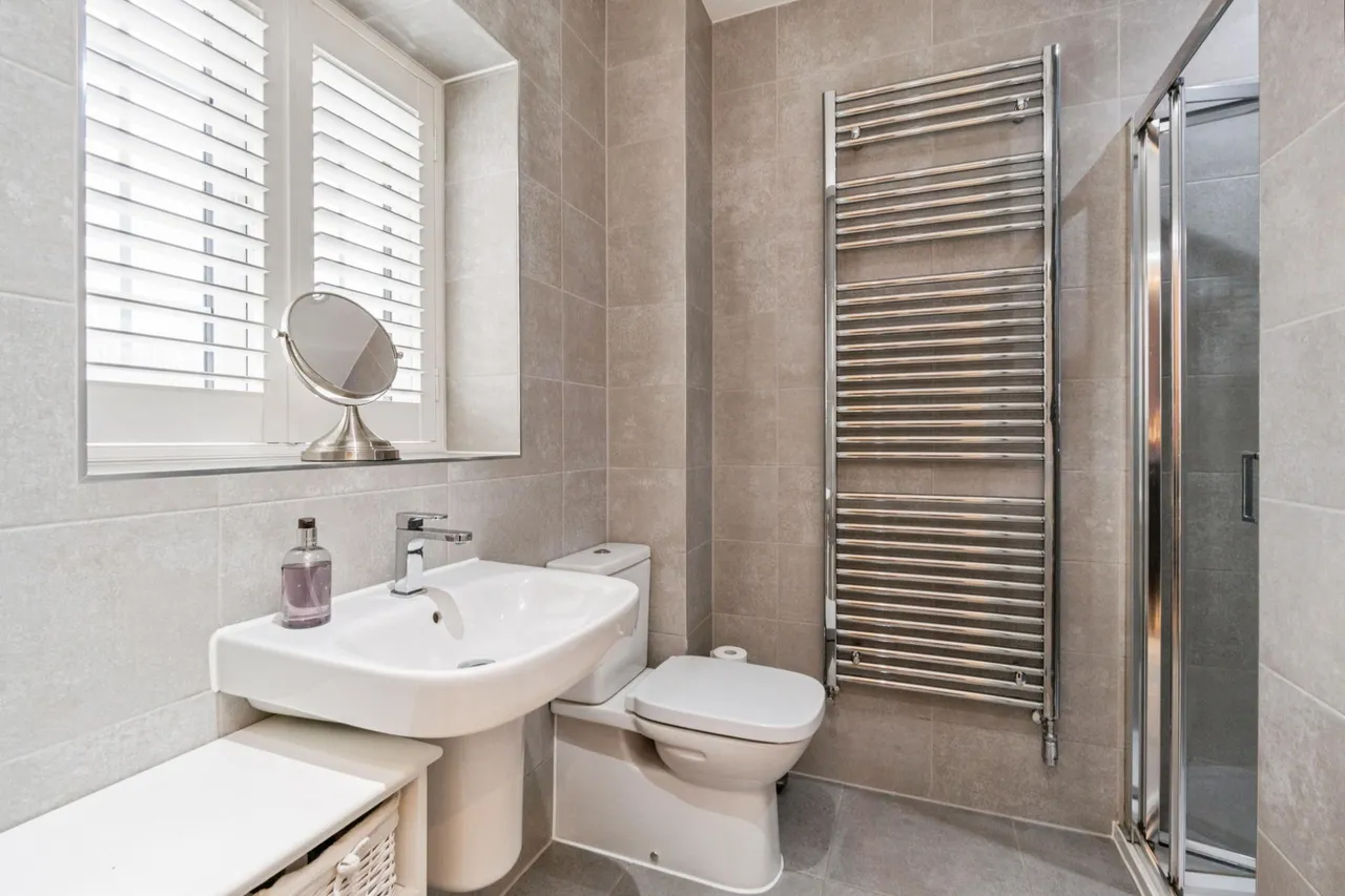 Lillie Bank Close, Bolton, BL5, photo 12
