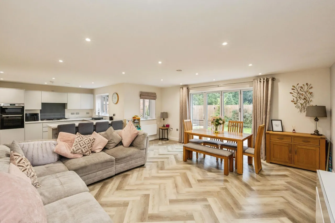 5 bed house for sale, Lillie Bank Close, Bolton, BL5
