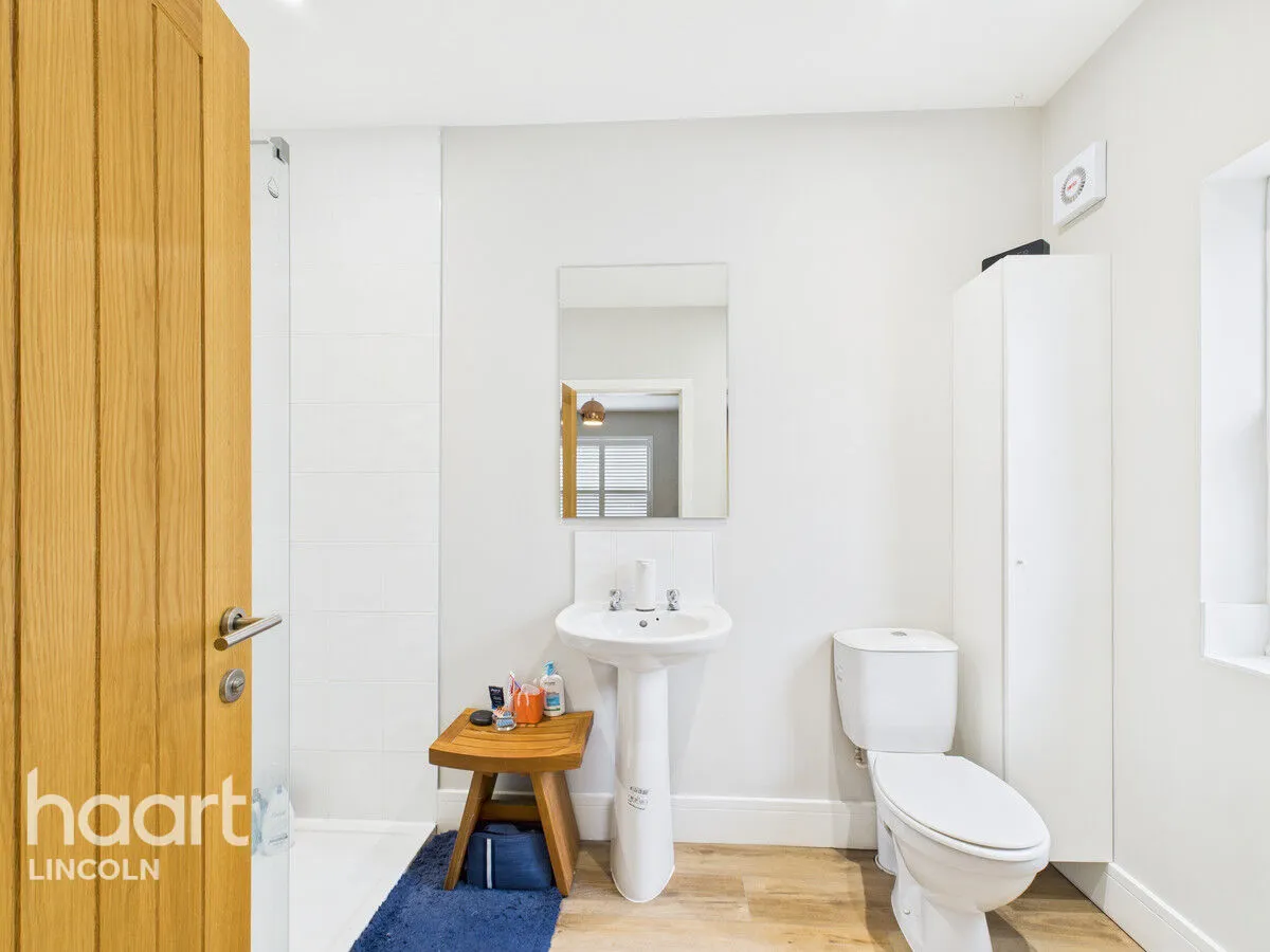 West Parade, Lincoln, LN1, photo 18