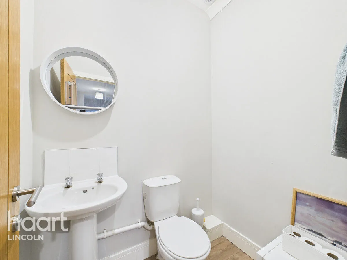 West Parade, Lincoln, LN1, photo 15