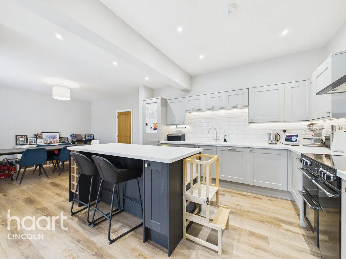 West Parade, Lincoln, LN1, photo 6