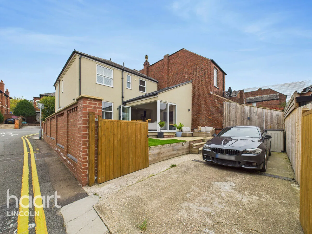 West Parade, Lincoln, LN1, photo 28