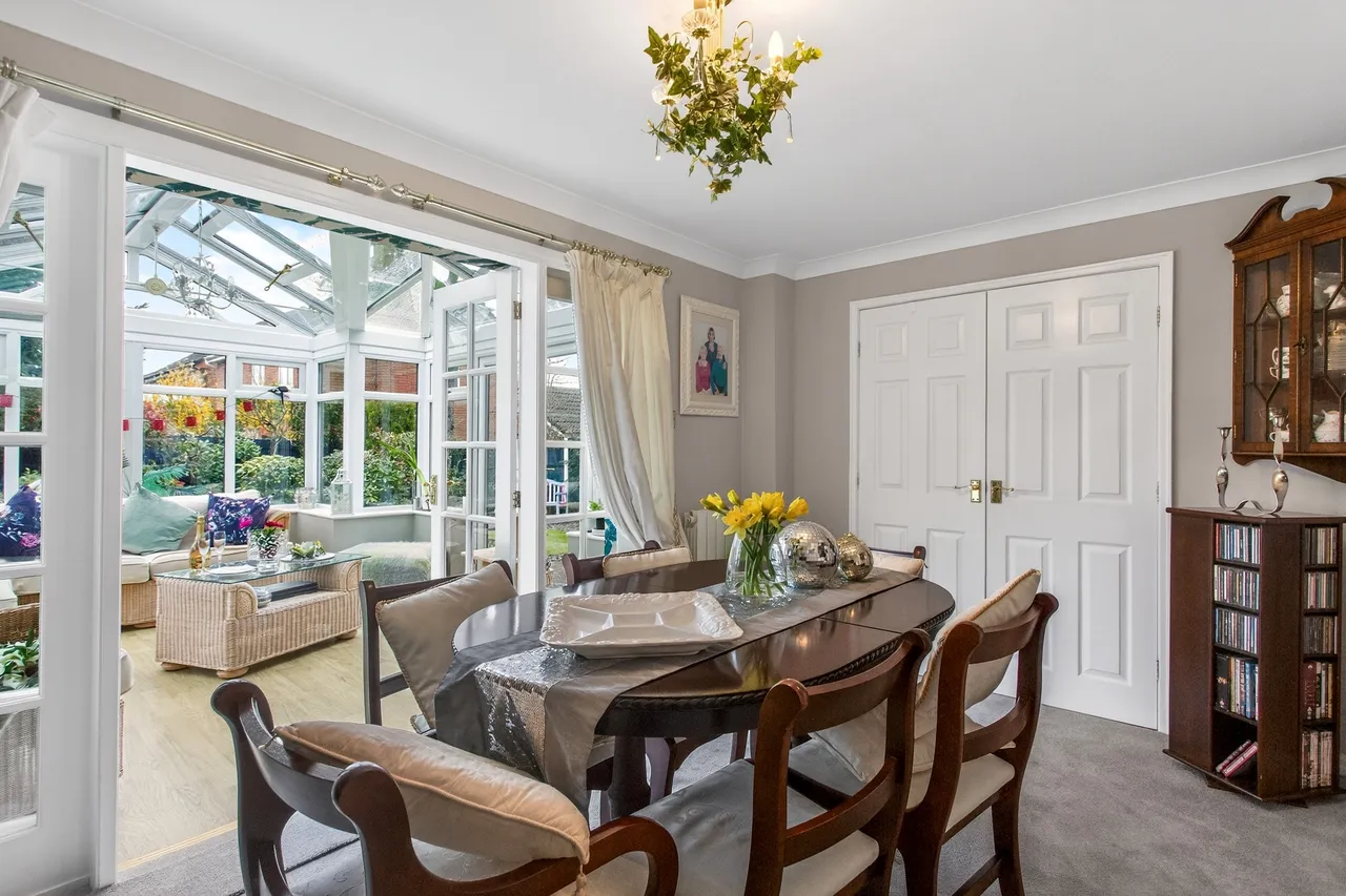 Chasden Close, Whittle-Le-Woods, Chorley, photo 11