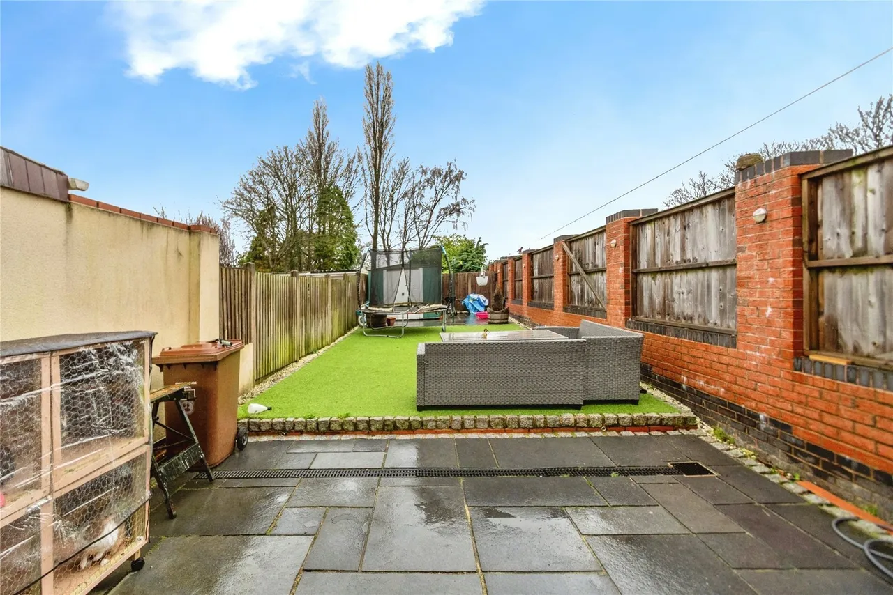 Walsall Road, Norton Canes, Cannock, Staffordshire, WS11, photo 23