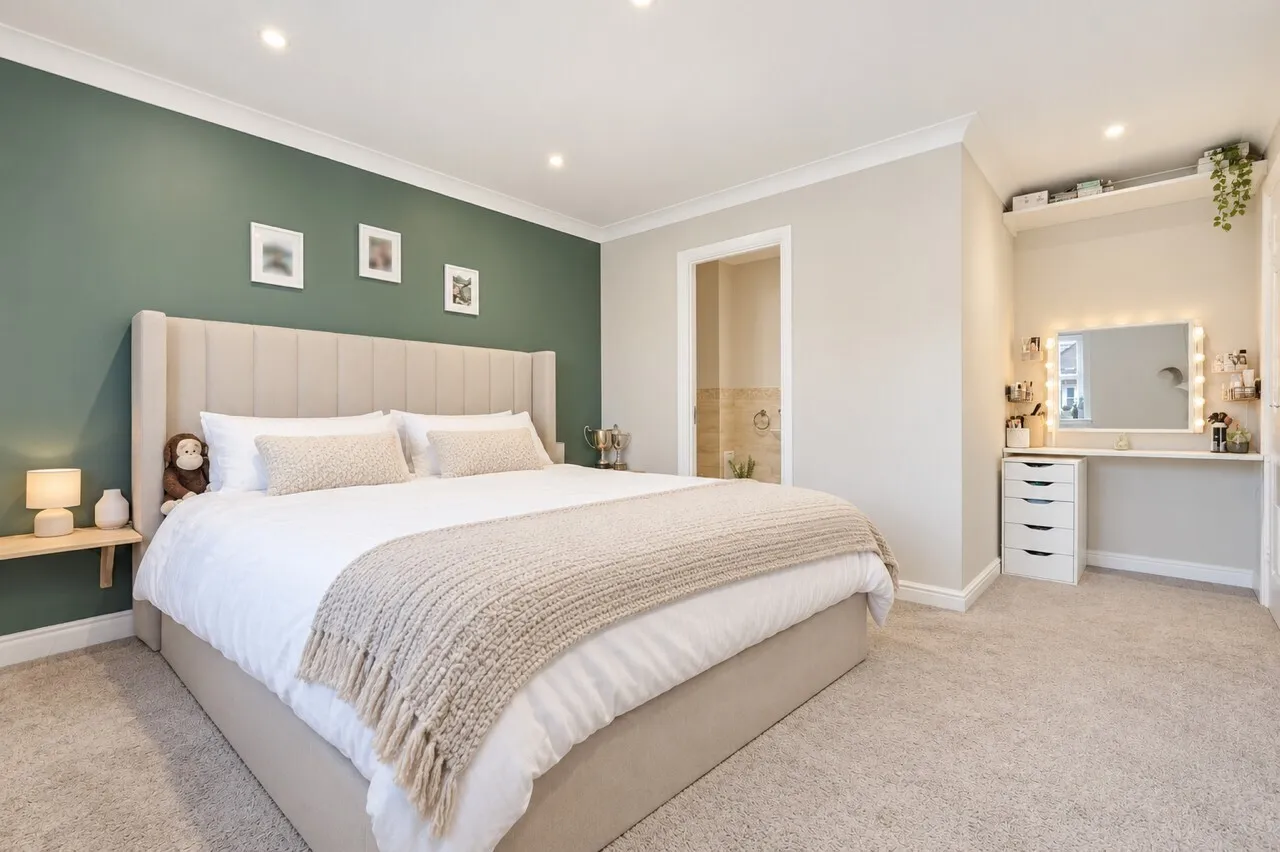 Minister Court, Frogmore, AL2, photo 10