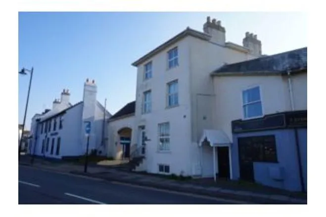 1 bed flat for sale — Stanford Road, Lymington