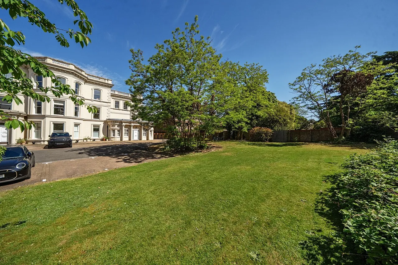 Cedars Close, London, SE13, photo 14