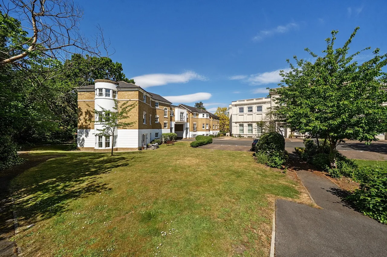 Cedars Close, London, SE13, photo 19