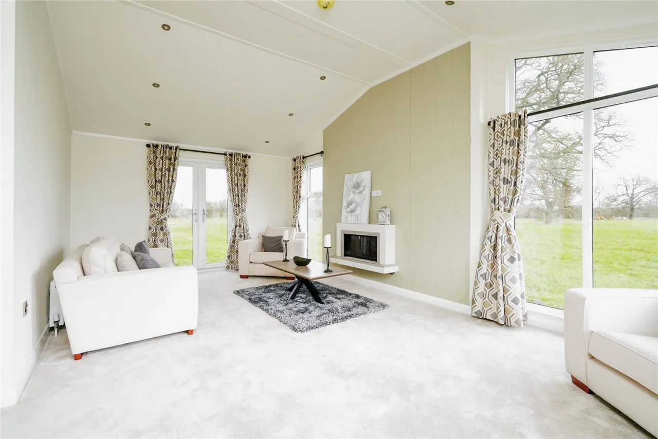 Heathfield, Bletchingdon, Kidlington, Oxfordshire, OX5, photo 3
