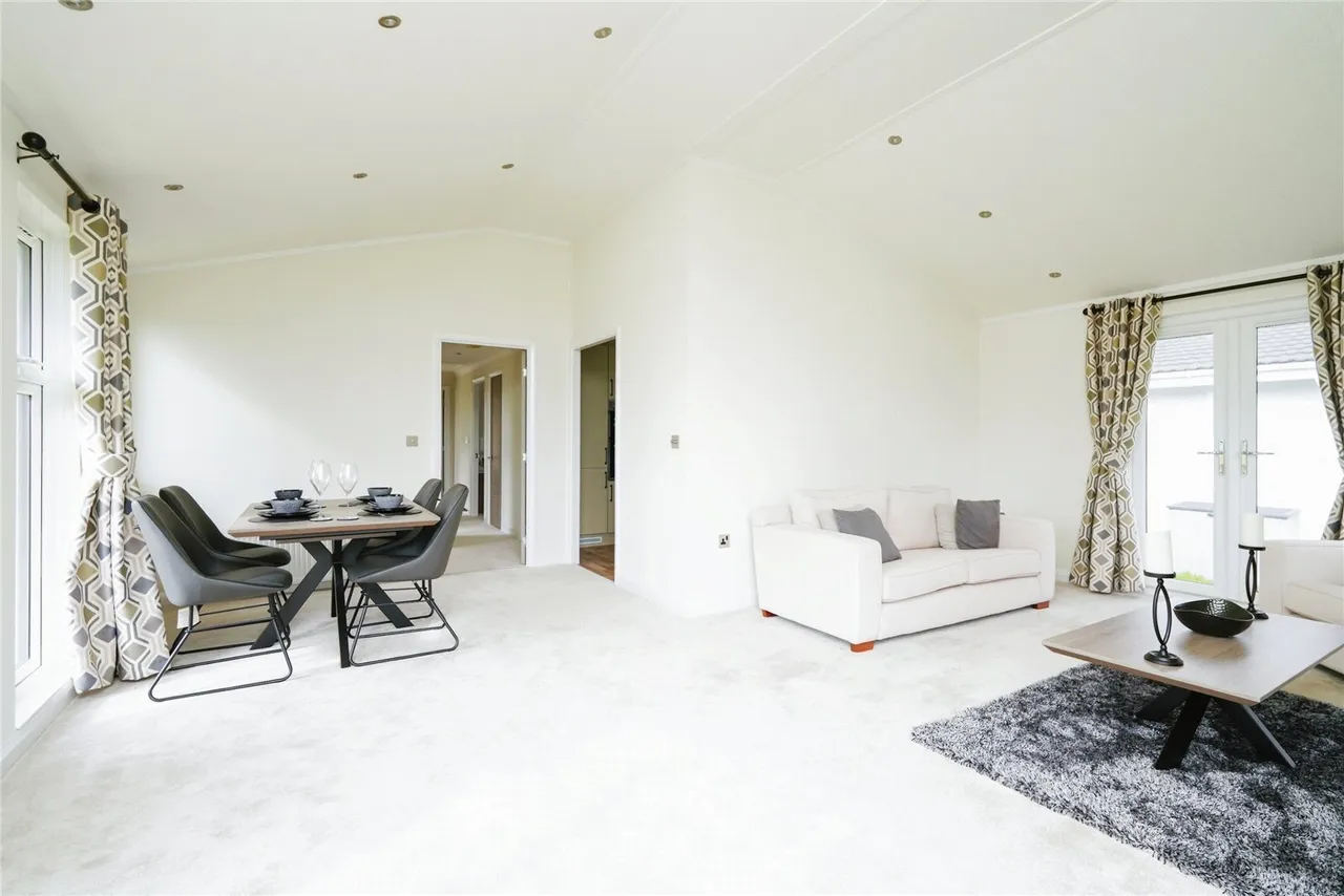 Heathfield, Bletchingdon, Kidlington, Oxfordshire, OX5, photo 4
